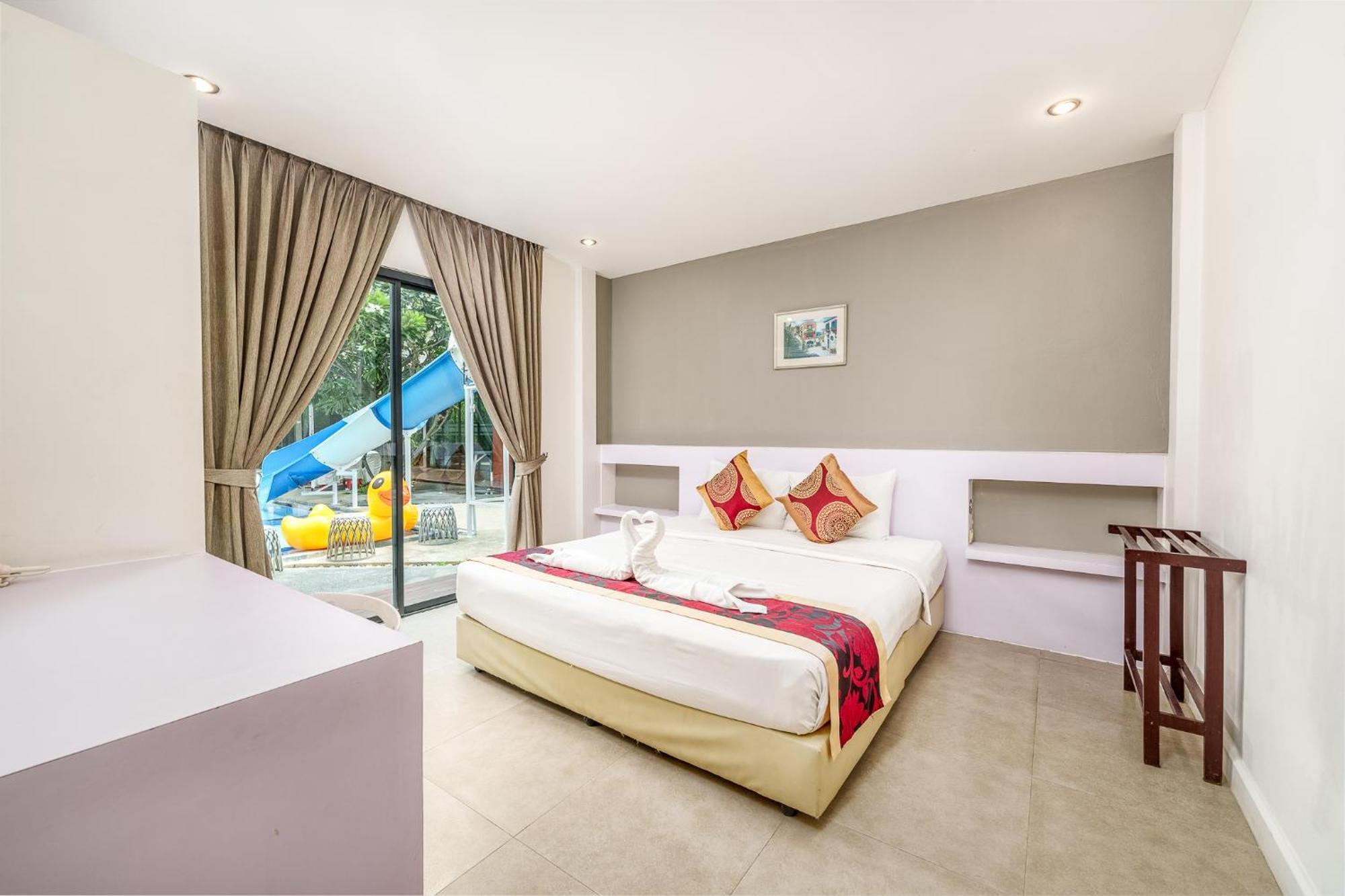 Villa Navin Jomtien Beach Extérieur photo